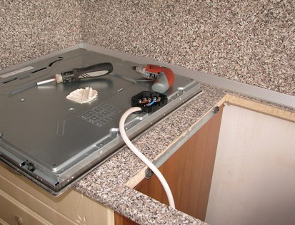 Установка розетки и подключение